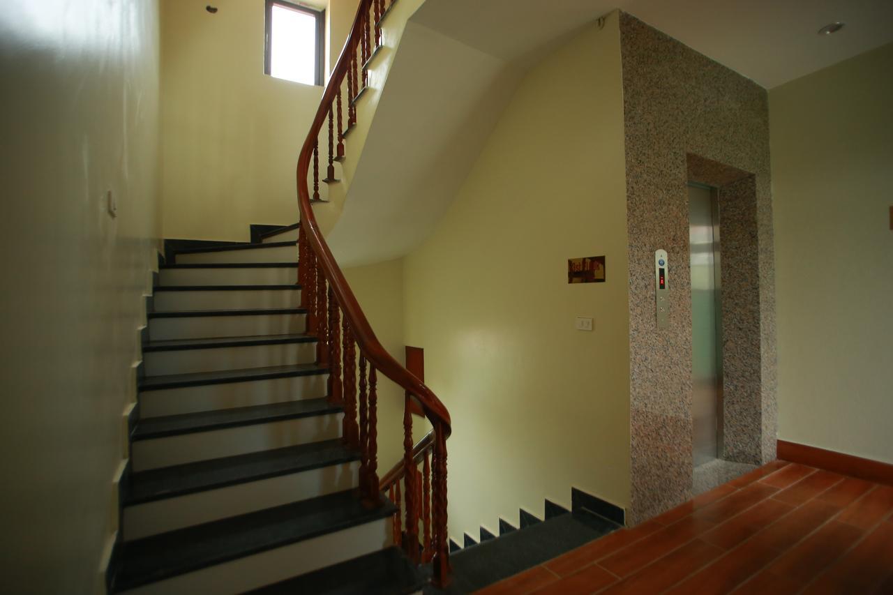 Family Airport Hotel Thach Loi Экстерьер фото